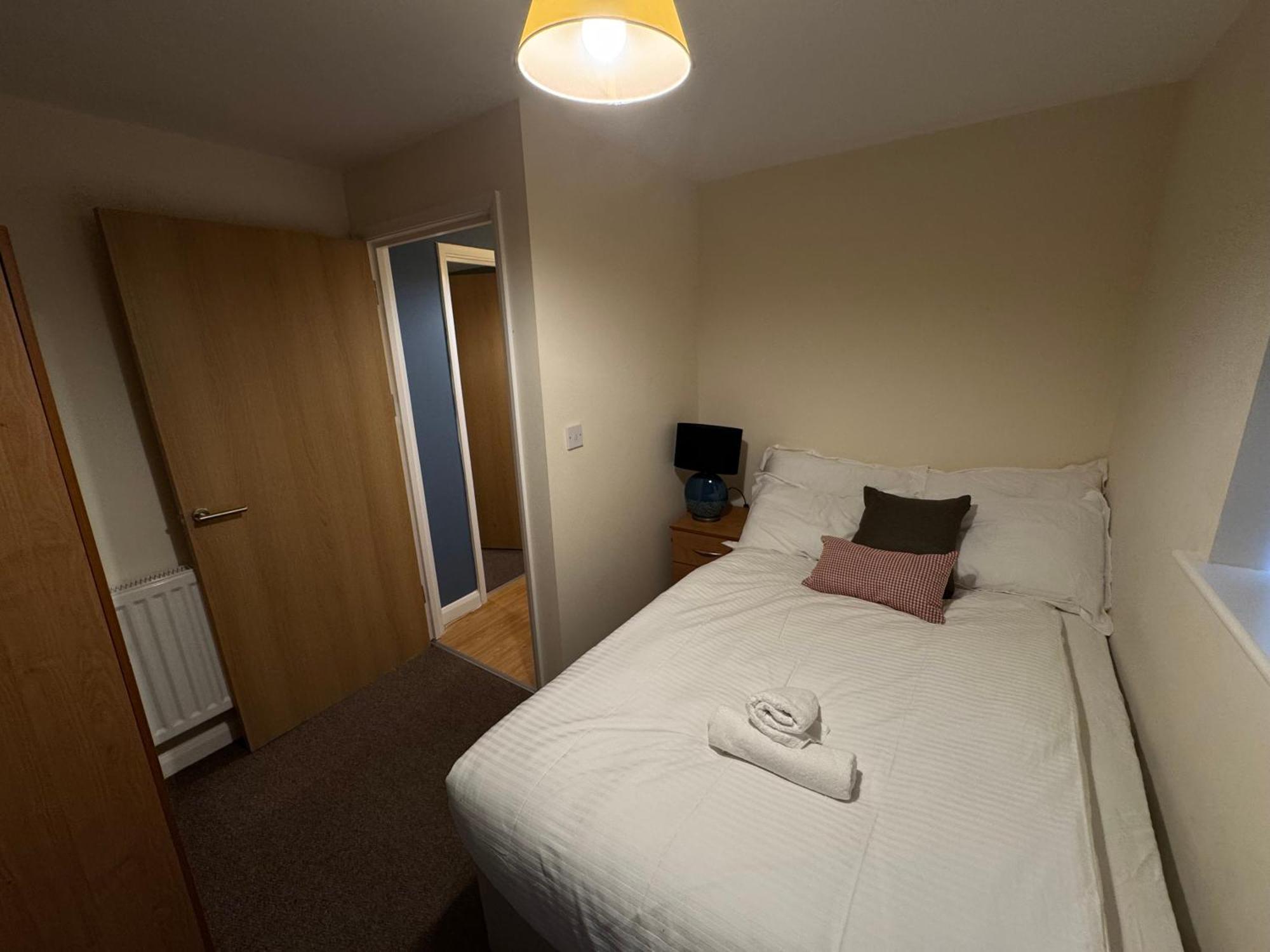 The Vogue Stay, 3 Bedrooms, 2 Bathrooms, Ideal For Jr & Oxford Hospitals, Free Carpark, Conveniently Located For Ring Road Access, 2 Miles From Oxford City Centre Easy Car & Bus Route 외부 사진