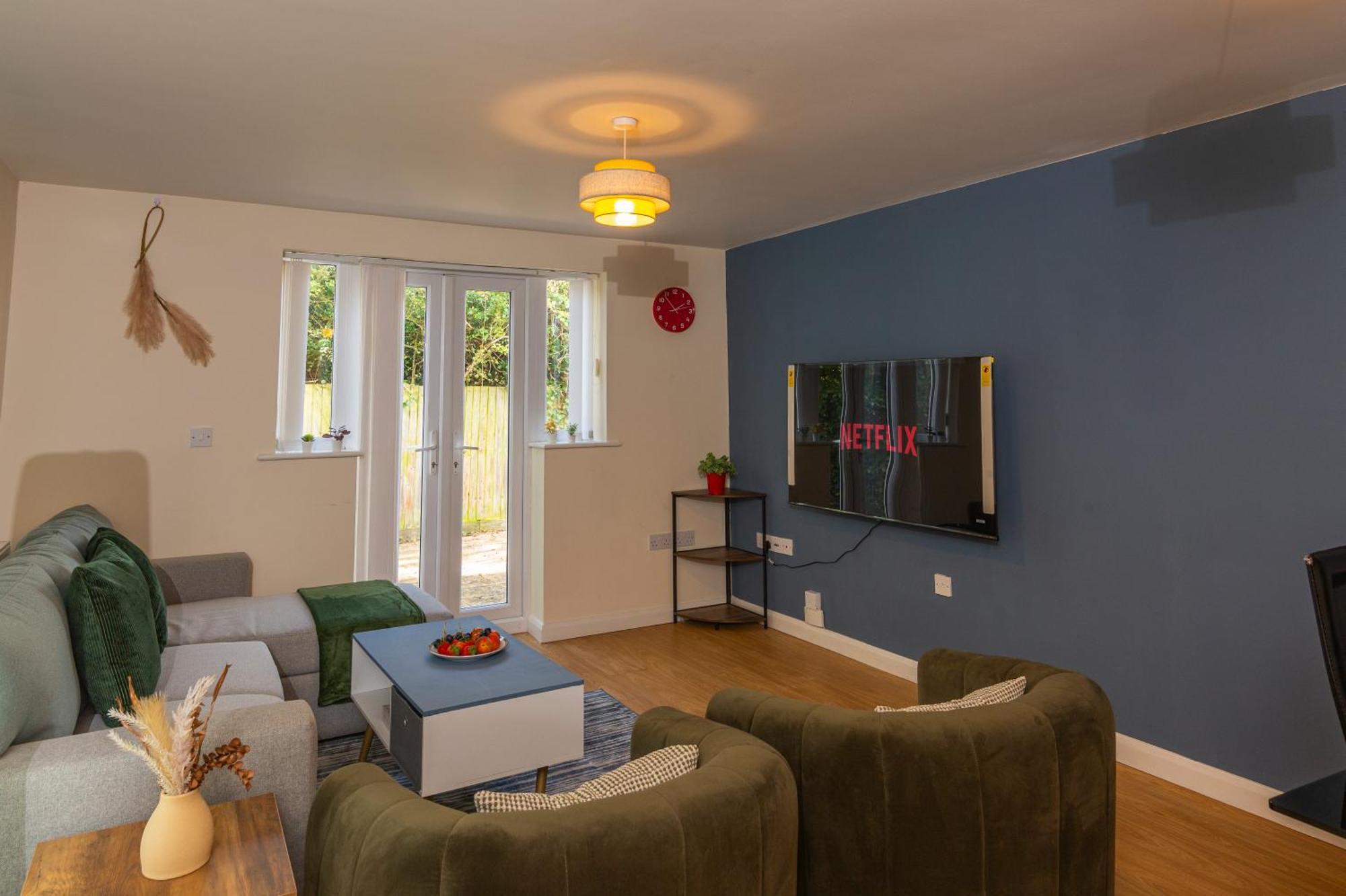 The Vogue Stay, 3 Bedrooms, 2 Bathrooms, Ideal For Jr & Oxford Hospitals, Free Carpark, Conveniently Located For Ring Road Access, 2 Miles From Oxford City Centre Easy Car & Bus Route 외부 사진