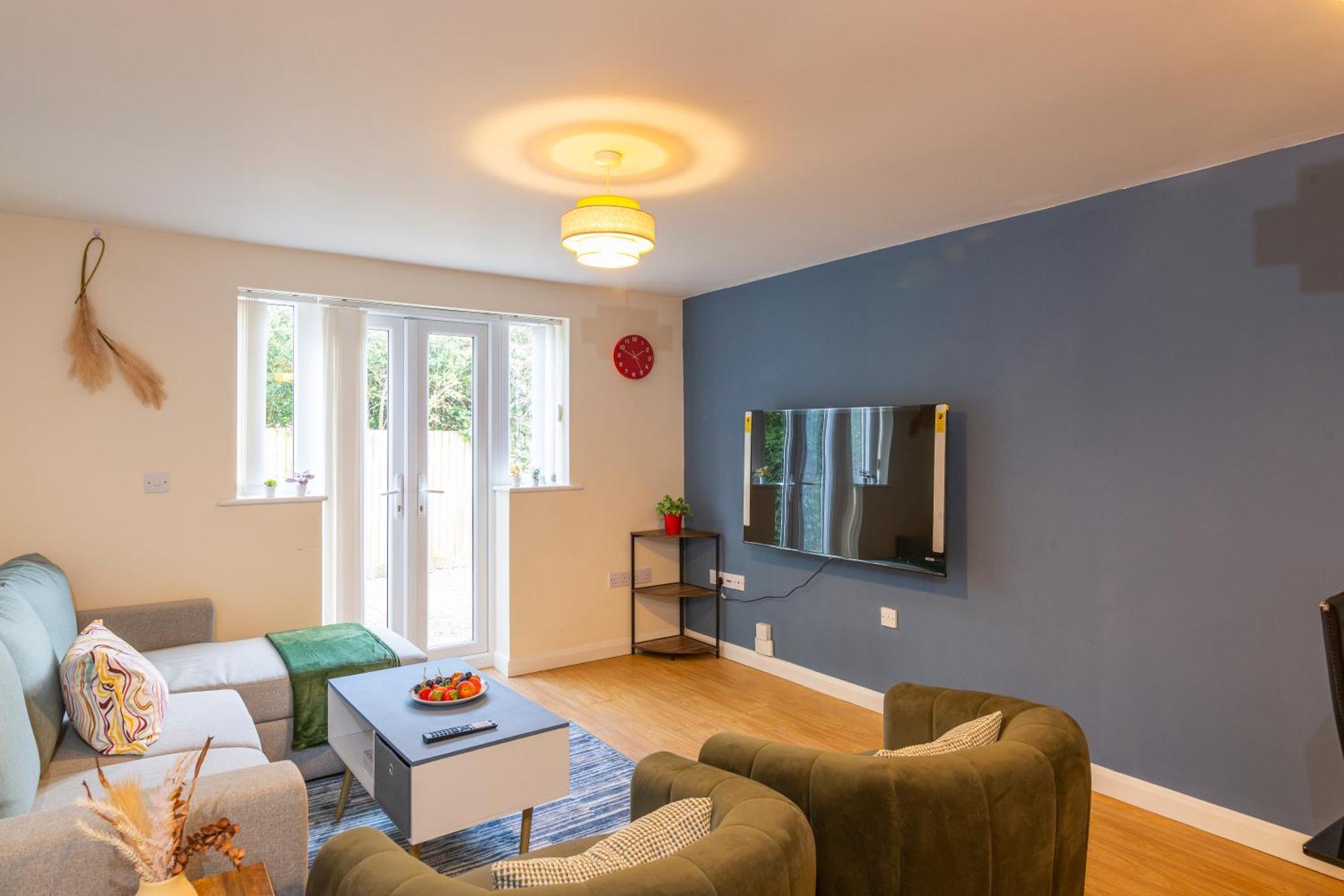The Vogue Stay, 3 Bedrooms, 2 Bathrooms, Ideal For Jr & Oxford Hospitals, Free Carpark, Conveniently Located For Ring Road Access, 2 Miles From Oxford City Centre Easy Car & Bus Route 외부 사진