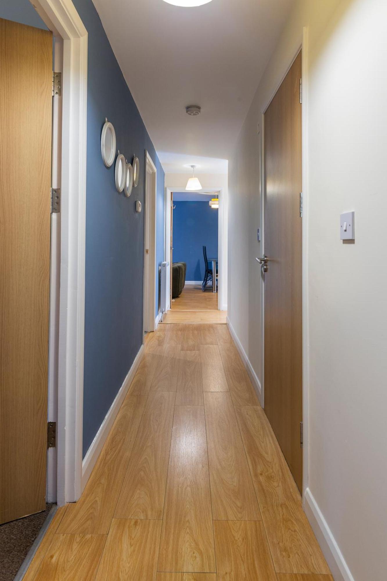 The Vogue Stay, 3 Bedrooms, 2 Bathrooms, Ideal For Jr & Oxford Hospitals, Free Carpark, Conveniently Located For Ring Road Access, 2 Miles From Oxford City Centre Easy Car & Bus Route 외부 사진